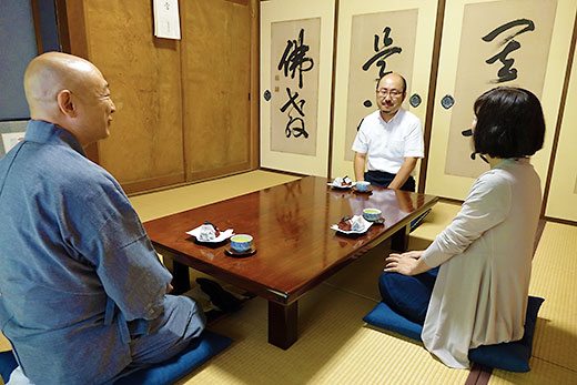 悩みごと相談の会場の様子